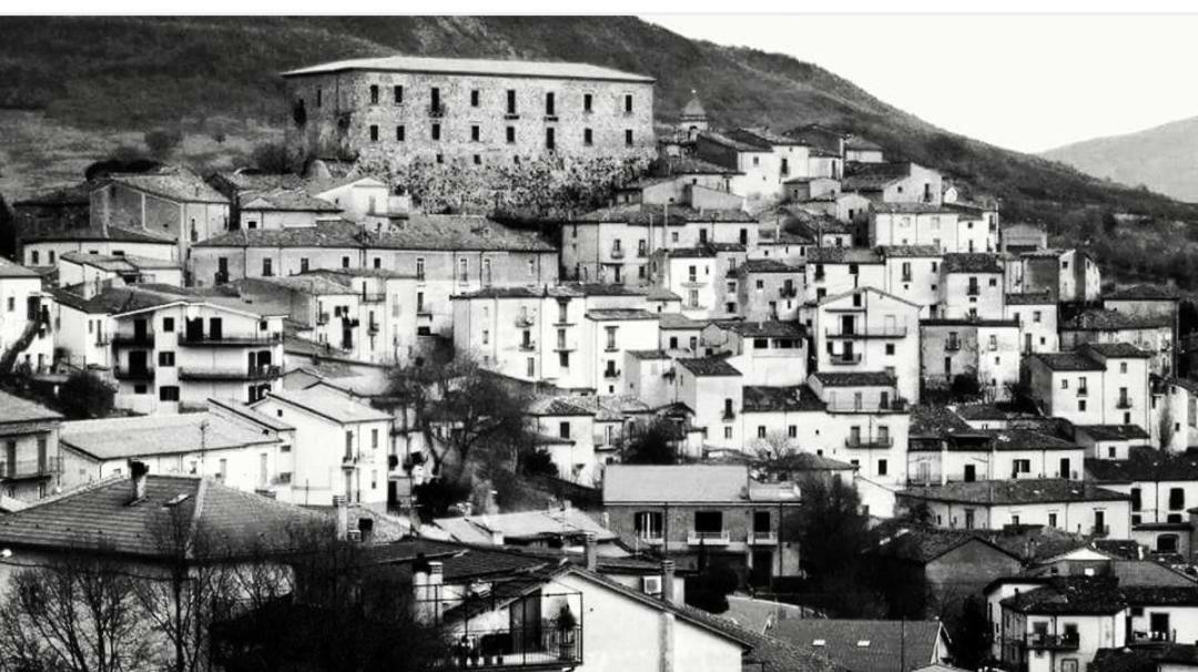 Hotel Il Volturino Calvello Zewnętrze zdjęcie